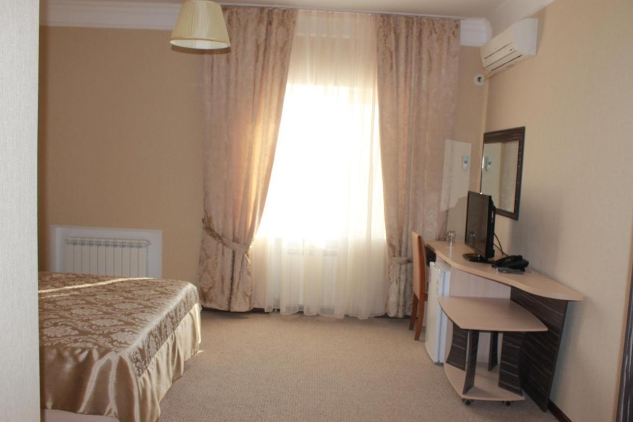 Hotel Laeti-Zhaiyk Atyraū Habitación foto