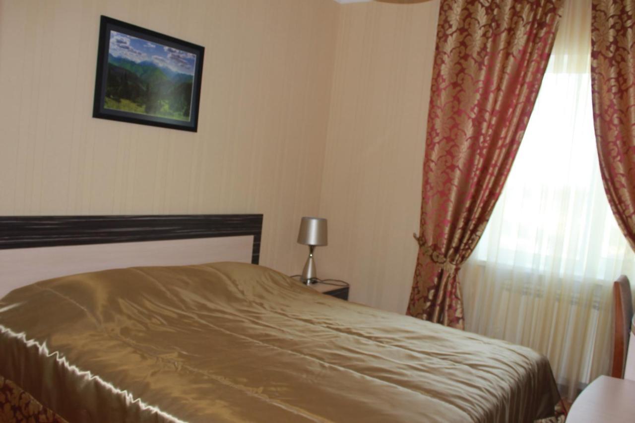 Hotel Laeti-Zhaiyk Atyraū Habitación foto